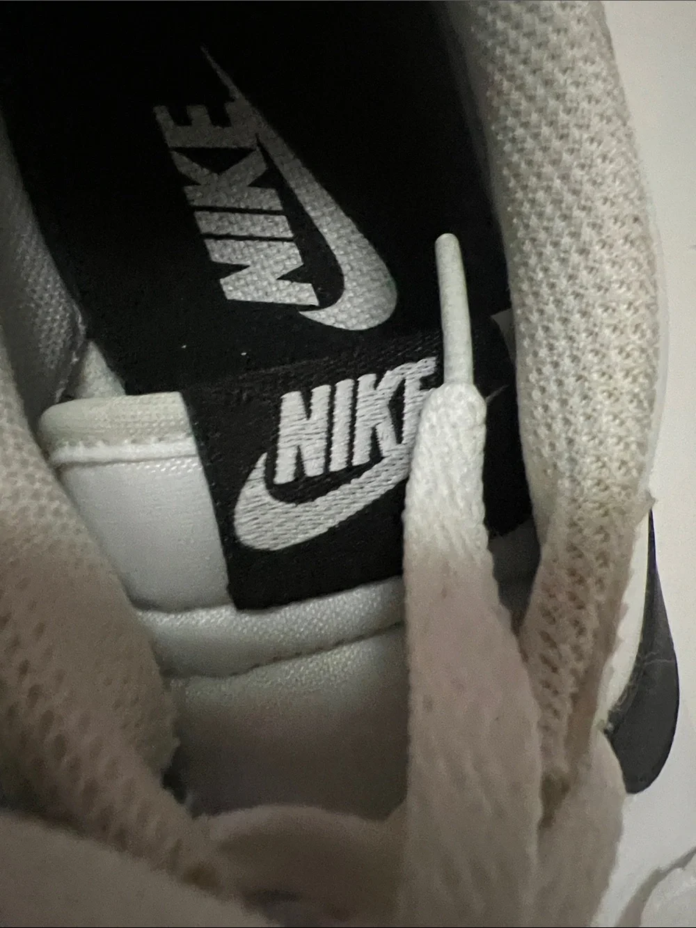 Nike Cortez Classic White Sneakers with Black Swoosh size 9